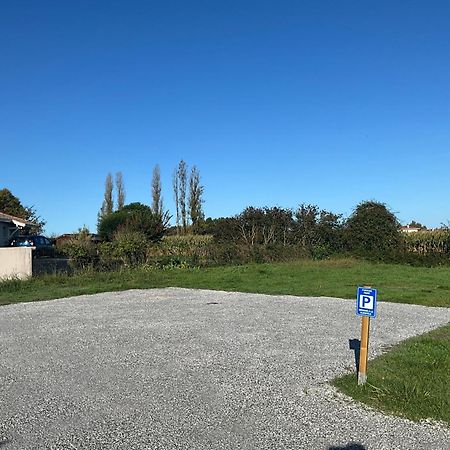 Charmant T2, Cl 3 Etoiles, 4 Lits, 4 Personnes Et 1Enfant, Parking Et Terrasse Saint-Sever  Exterior foto