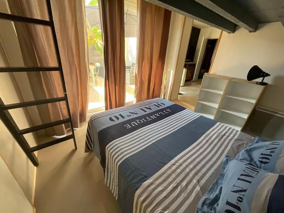Charmant T2, Cl 3 Etoiles, 4 Lits, 4 Personnes Et 1Enfant, Parking Et Terrasse Saint-Sever  Exterior foto
