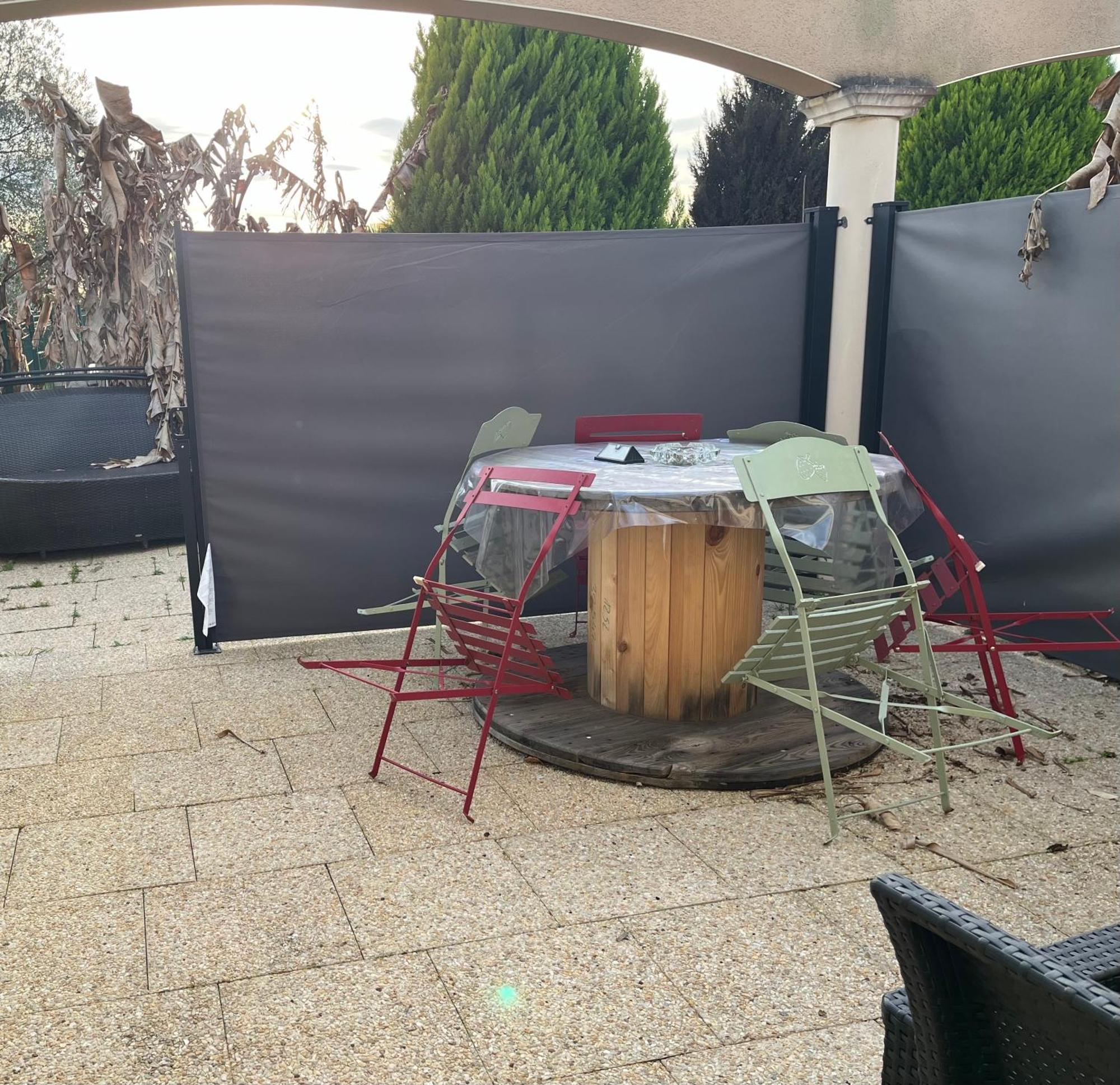 Charmant T2, Cl 3 Etoiles, 4 Lits, 4 Personnes Et 1Enfant, Parking Et Terrasse Saint-Sever  Exterior foto